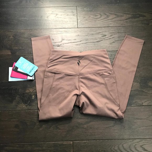 SOLD. SKECHERS 7/8 High waisted leggings w. side pockets - Picture 3 of 6